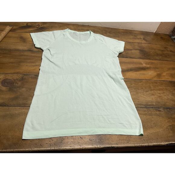 Lululemon Swiftly Short Sleeve Shirt Mint Green Size 10 - Picture 3 of 10